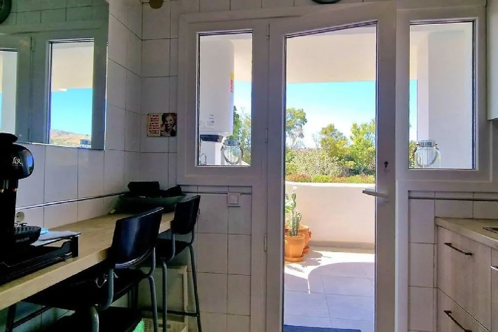 5* Stunning Golf & Sea Apartment Mijas