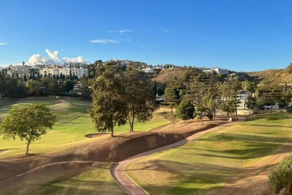 5* Stunning Golf & Sea Apartment Mijas Spain